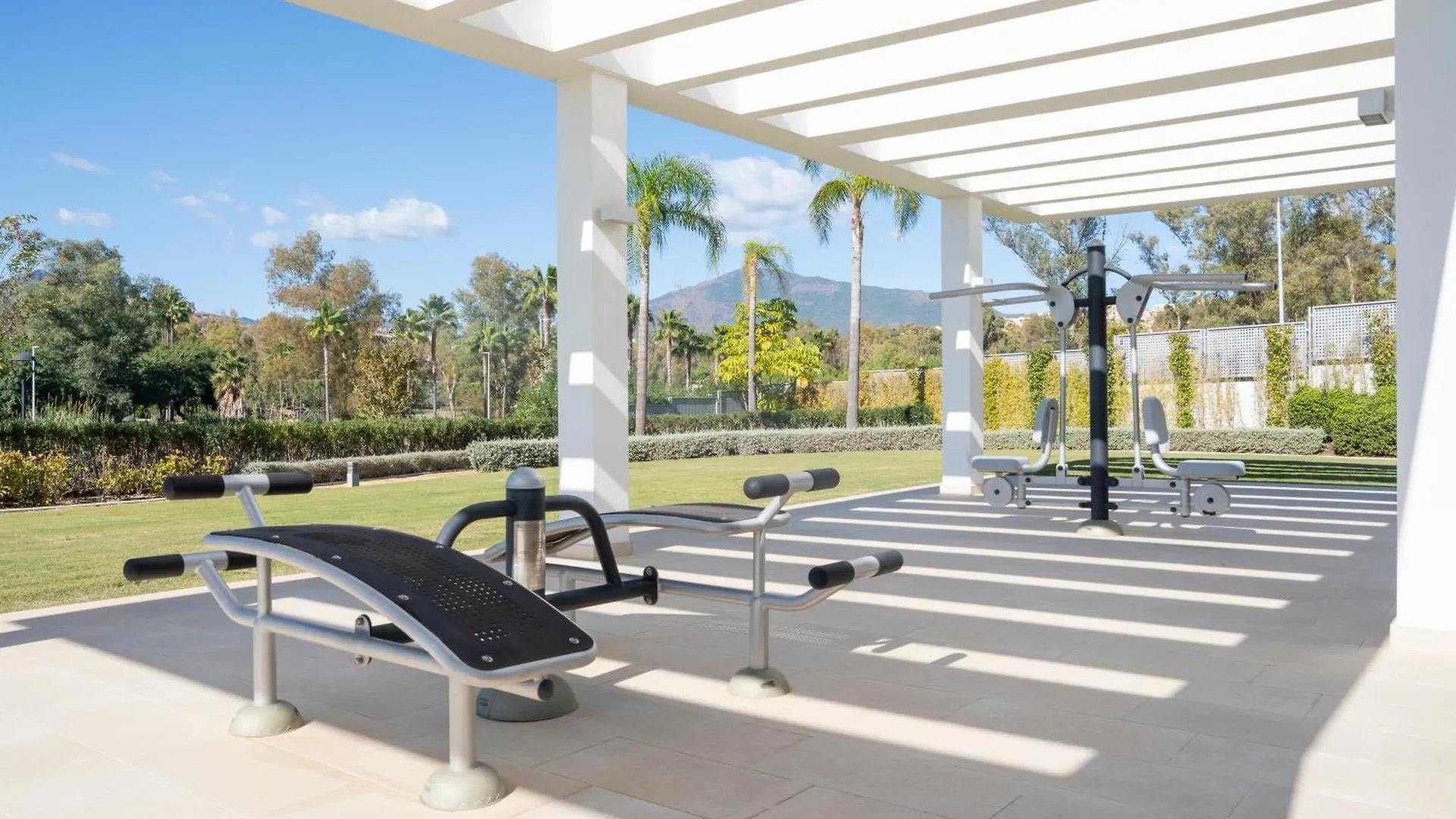 Modern Penthouse Cataleya, Estepona